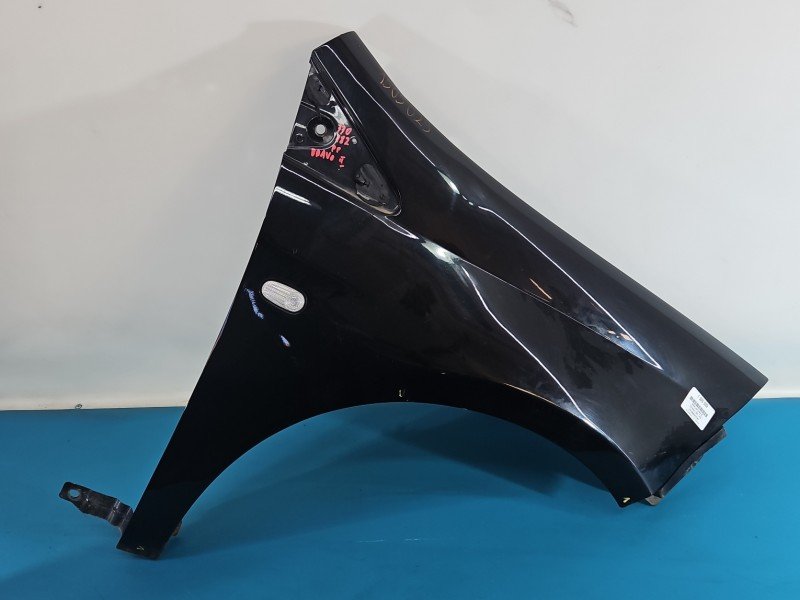 Błotnik przód prawy Fiat Bravo II czarny Błotnik przód prawy Fiat Bravo II czarny