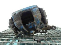 Zacisk przód prawy Toyota Auris I 2.0 D4D