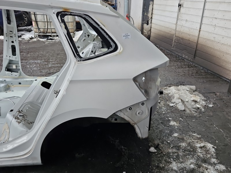 Błotnik tył lewy Skoda Kamiq ćwiartka biały LF9E