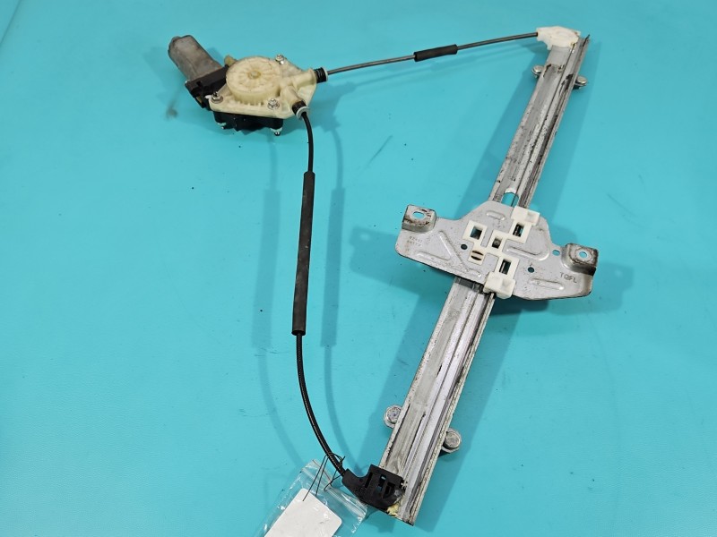 Podnośnik przód lewy SZYBY WINDA hyundai H1 II 2 PIN 5d HB