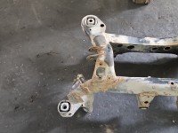 Tylna belka oś tył Bmw e90 2.0d