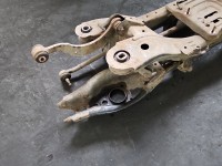 Tylna belka oś tył Toyota Avensis III T27 2.0 D4D