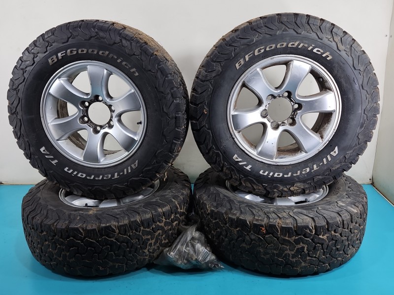 Koło 4 szt. komplet Toyota Land Cruiser 120 J120 3.0 D4D (1KD)