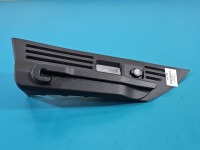 Osłona ZAŚLEPKA PLASTIK Producent części: DS, BAGAŻNIKA, MOCOWANIE PÓŁKI LEWE CITROEN DS4 II 21- 9830528180