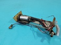 pompka Pompa paliwa Opel Monterey 3.2 24V Producent części: OPEL, 2PIN Przerabiane przewody, pokrzywiona górna pokrywa ZAMIENNIK