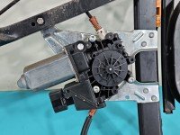 Podnośnik przód lewy Audi A3 8L 3d HB