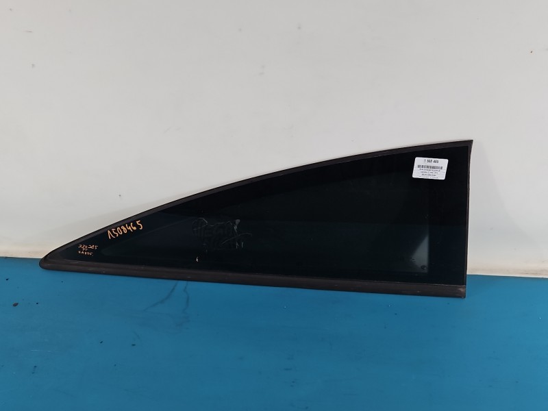 Szyba karoseryjna tył prawa Opel Astra III H HB