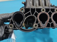Kolektor ssący Vw Passat B5 1.6 8V 06B133200D, 06B133210AF