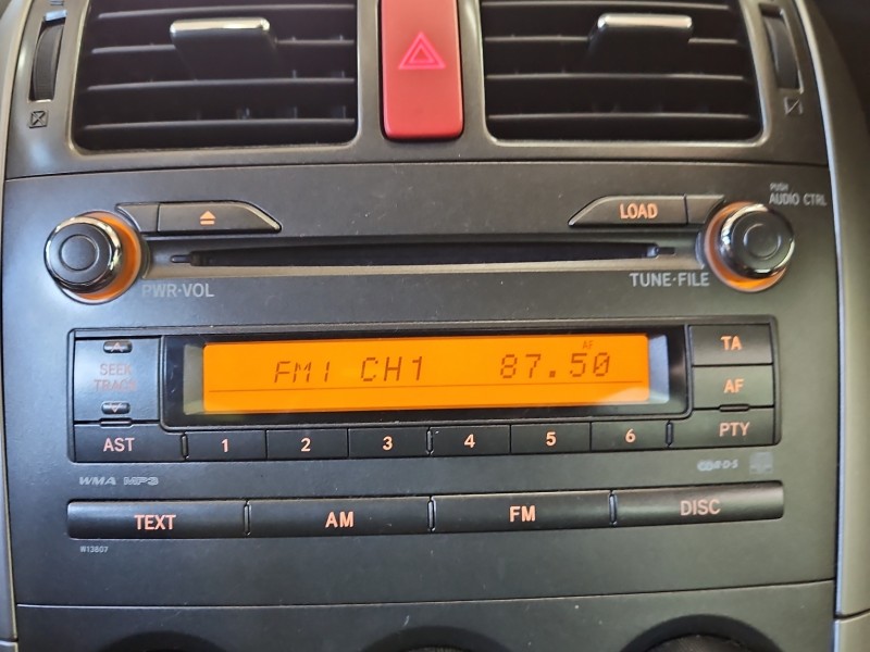 Radio fabryczne Toyota Auris I 86120-02570 radioodtwarzacz