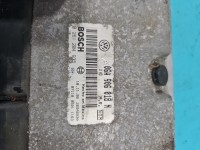 Komputer Sterownik silnika Vw New Beetle 98- 2.0 8V wiel 06A906018N, 0261204935