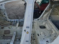 Próg lewy SŁUPEK ŚRODKOWY B Peugeot 3008 II HB 5d białyKWED