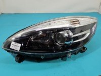 Reflektor lewy lampa przód Renault Scenic III EUROPA
