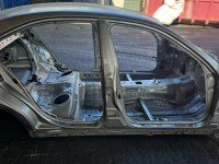 Próg prawy SŁUPEK ŚRODKOWY B Lexus IS III 14-25 sedan 4d szary 1J7