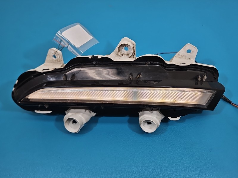 Światło jazdy dziennej prawe Peugeot 2008 II 9824241280-00, 9824241280