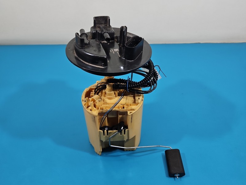 pompka Pompa paliwa Mercedes Vito W447 14- 1.75 cdi A4474700594, A4474700594Z012 Mercedes, 8 PIN