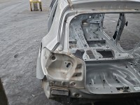 Błotnik tył lewy MERCEDES W176 ćwiartka POLAR SILVER - METALLIC PAINT (761U)