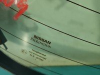 Szyba tylna Nissan Almera N16 HB tył