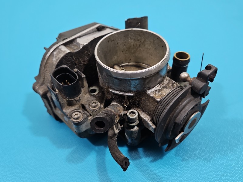 Przepustnica Vw Passat B5 058133063H 1.6 8V