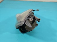 Reflektor lewy lampa przód Ford Fiesta Mk6 EUROPA