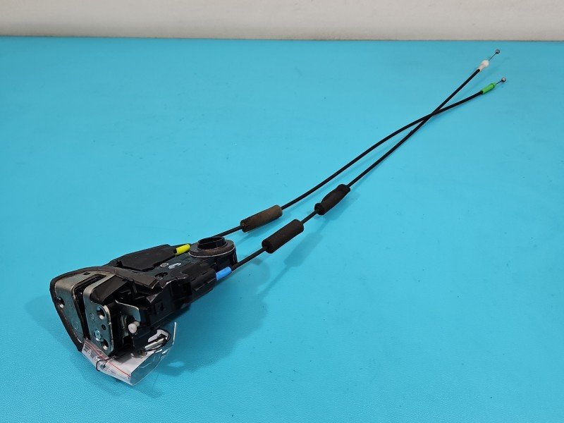 Zamek tył lewy Toyota Avensis III T27 TOYOTA, KOMBI 4PIN