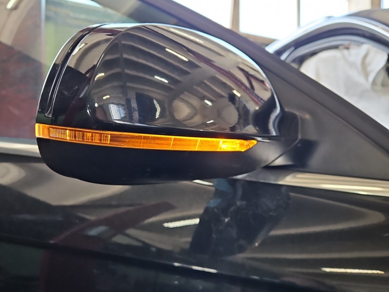 Lusterko prawe AUDI A4 B8 elektryczny, Europejska, Kod lakieru: LZ9Y, 6+2pin europa