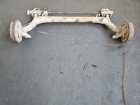 Tylna belka oś tył Audi 80 B4 2.0 8V