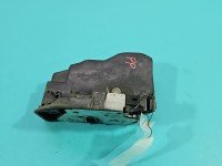 Zamek przód prawy 7229458 Bmw f10 f11 EUROPA Producent części: BMW, 4pin