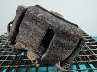 Zacisk przód lewy Skoda Octavia III 1.6 tdi