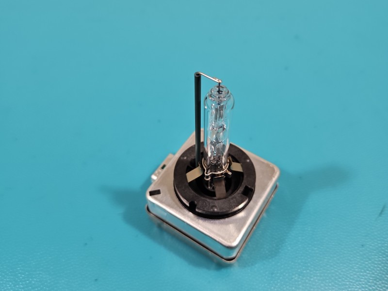 ŻARNIK STARTER ZAPŁONNIK CEWKA XENON AUDI Q5 8R 08- 66340HBI