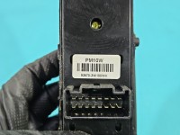 Przełącznik szyb Kia Sportage III 10-15 93570-3W100WK Producent części: KIA EU