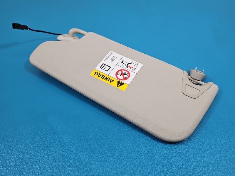 Przesłonka prawa Fiat Freemont DASZEK osłona przeciwsłoneczna