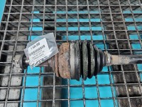 Półoś przód lewa Peugeot 3008 II 1.6 T hybrid4 automat