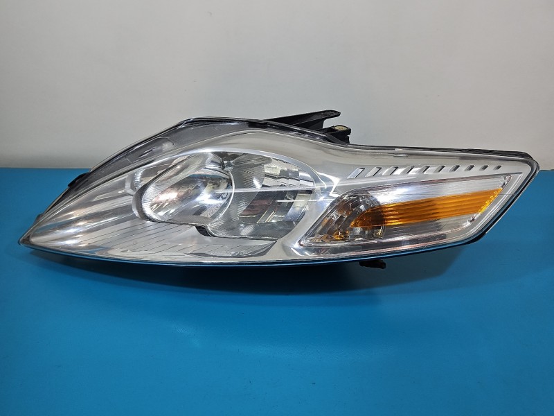 Reflektor lewy lampa przód Ford Mondeo Mk4 EUROPA 7S71-13101-EF