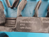 Mocowanie Europejska, Zderzaka tył środkowe uchwyt 3J0807863 Skoda Superb IV