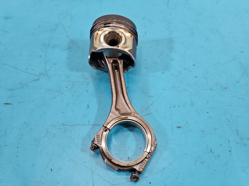 Tłok Audi A4 B7 3.0 tdi BKN 204KM