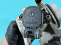 Przepustnica Toyota Yaris I 22210-03010, 136800-1700, 89452-0D010 1.3 vvti