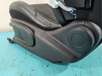 Fotel lewy przód kierowcy Hyundai I30 III 16- EU 5d Hyundai, Europejska, WERSJA N / podgrzewany, wystrzelona poduszka