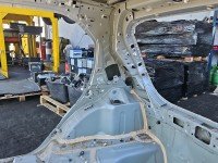Błotnik tył prawy Toyota Aygo II 14-22 srebrny 1E7/FB21 ćwiartka
