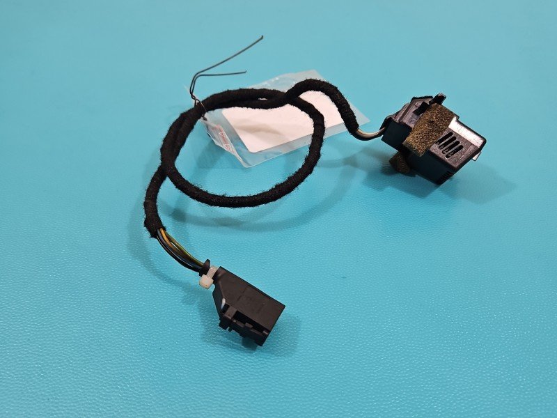 Czujnik Audi A8 D3 4E0907658