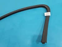 Listwa drzwi przód prawa Kia Stinger 82921-J5000