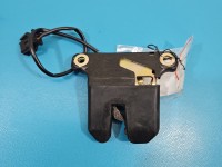 Zamek klapy tył 4A5827505B/C Audi A8 D2 sedan Producent części: Audi, 2pin