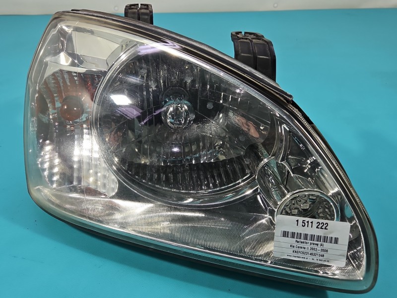 Reflektor prawy lampa przód Kia Carens II EUROPA