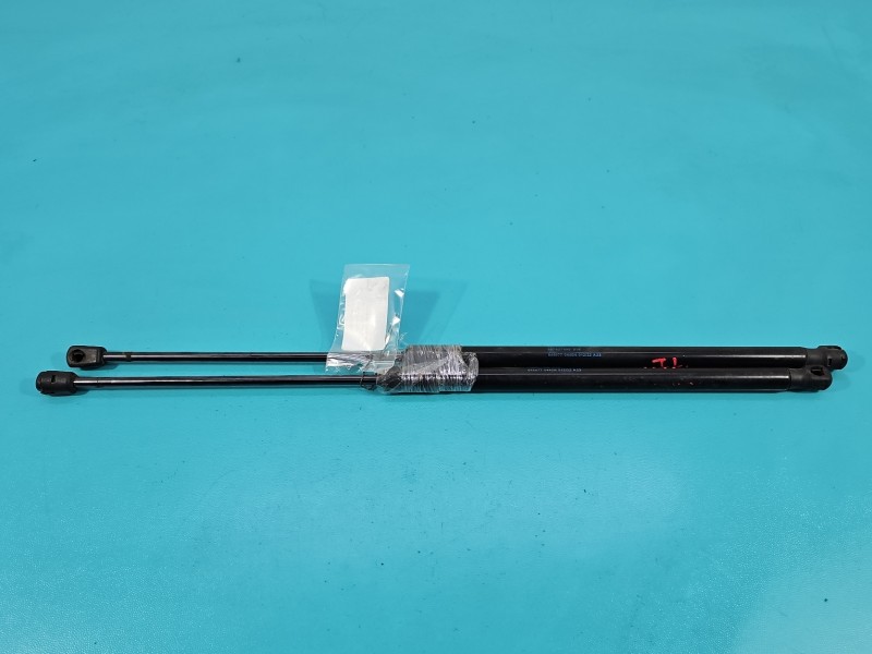 Siłowniki klapy komplet teleskop Skoda Scala 2019- 657827550