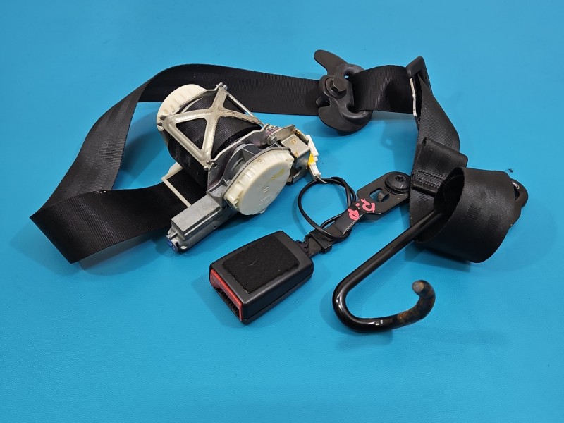 Pas bezpieczeństwa przód prawy pasażera 9687393580, 34090161B, 96717096XX CITROEN DS3 10-16