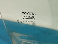 Szyba drzwi tył prawa Toyota Corolla E21 19- sedan