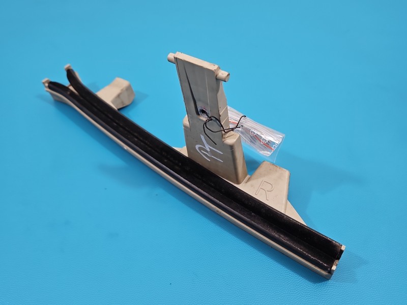 Mocowanie uchwyt Kia Stinger