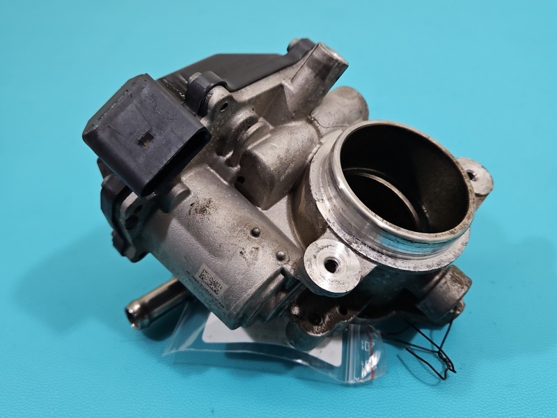 Przepustnica Seat Leon III 12- 04L128063P 2.0 tdi (Crmb)