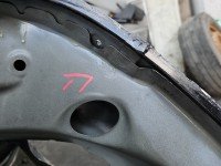 Błotnik tył prawy Mercedes W205 czarny 197 ćwiartka