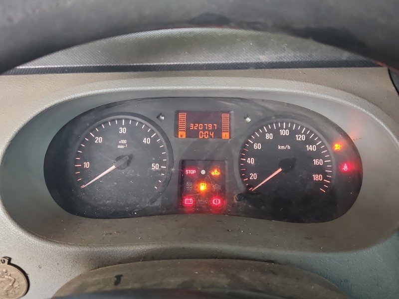 Licznik Opel Movano II 8200408677 1.9 cdti EUROPA