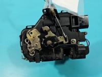 Zamek przód lewy 4B1837015G Audi A6 C5 EUROPA Producent części: Audi, 9pin